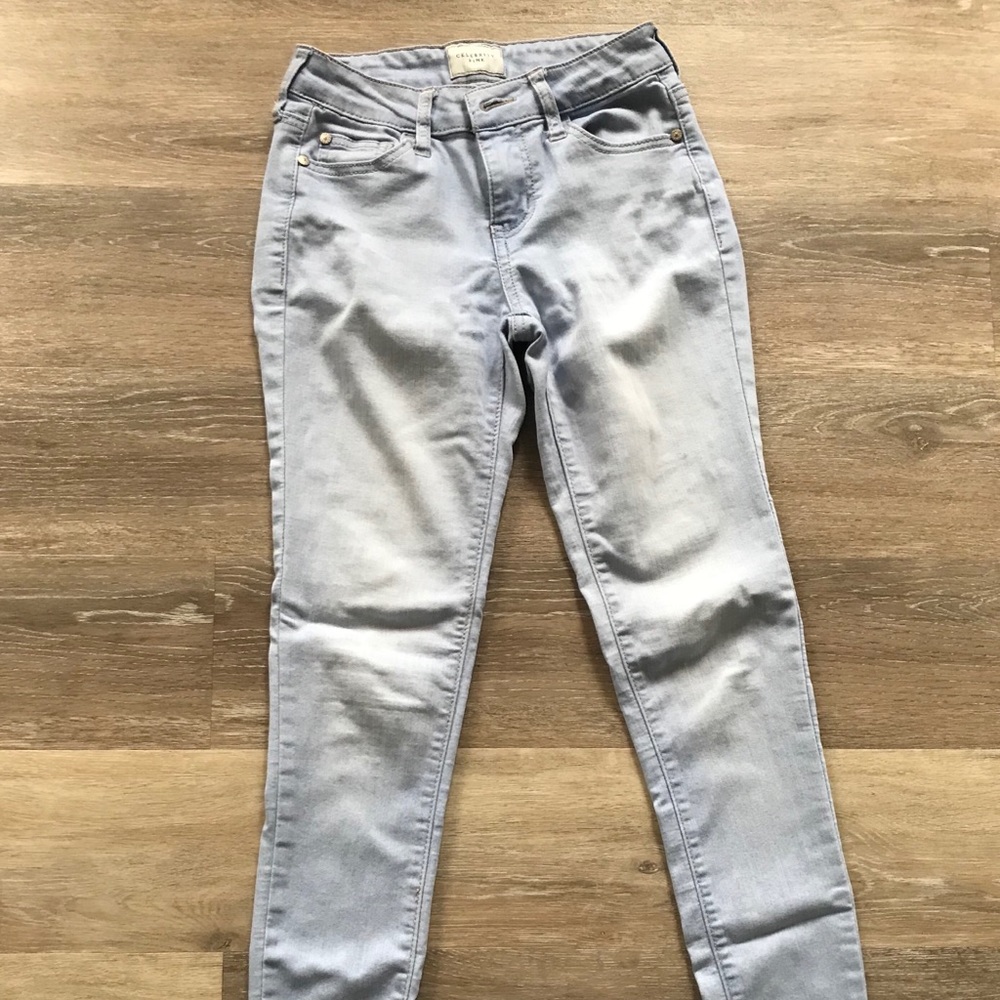 Light wash celebrity pink jeans size 0